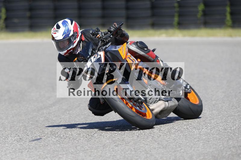 /Archiv-2025/48 25.08.2025 Cornu Master School ADR/rot-rouge/119